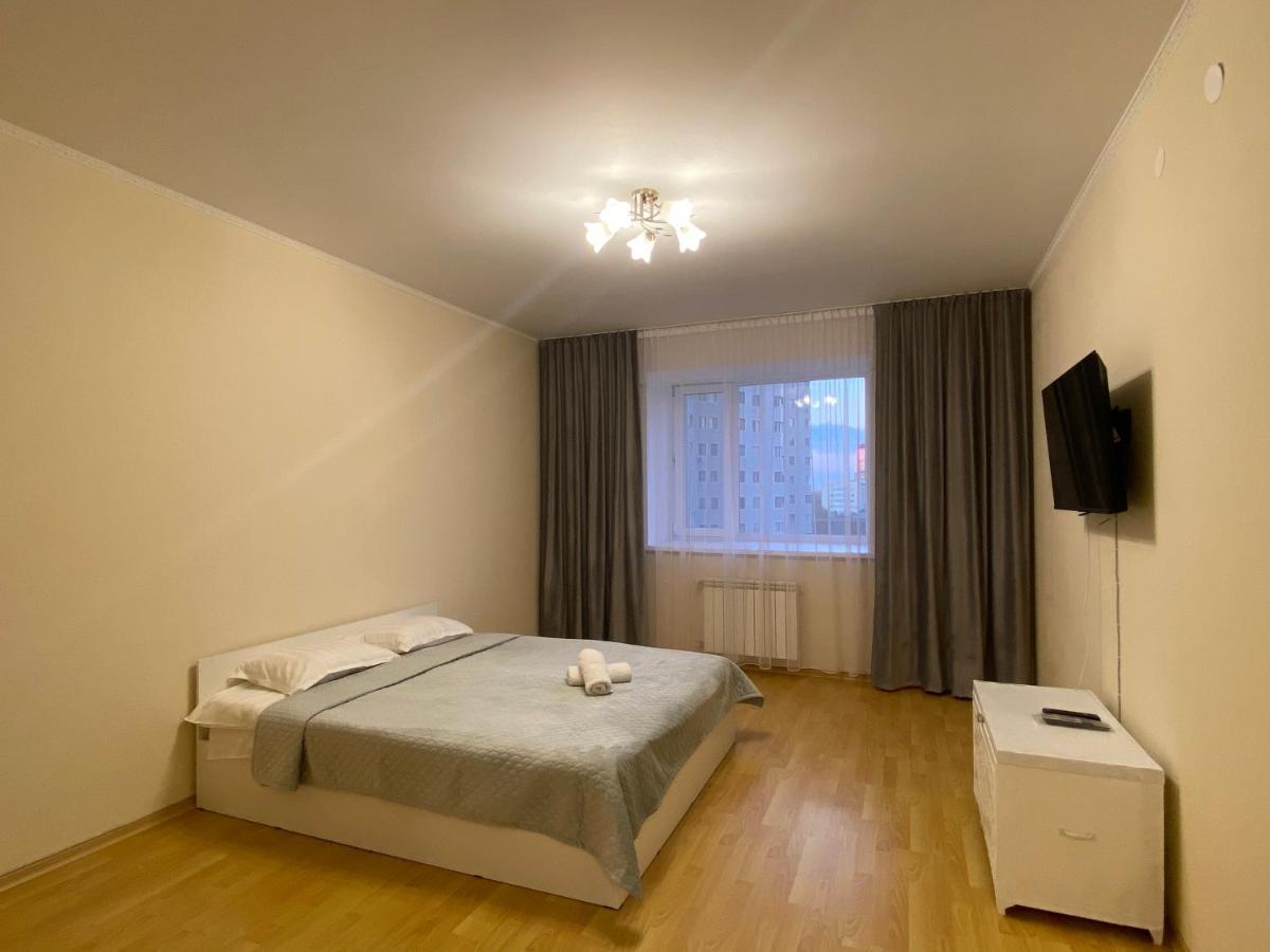 Apartment in the city centre Astana Exterior foto